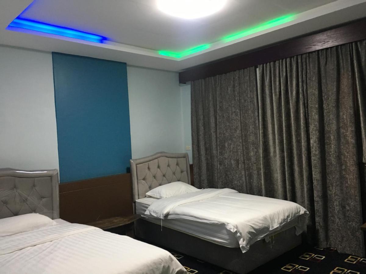 دار العزاب - عزاب فقط Jeddah Exterior photo